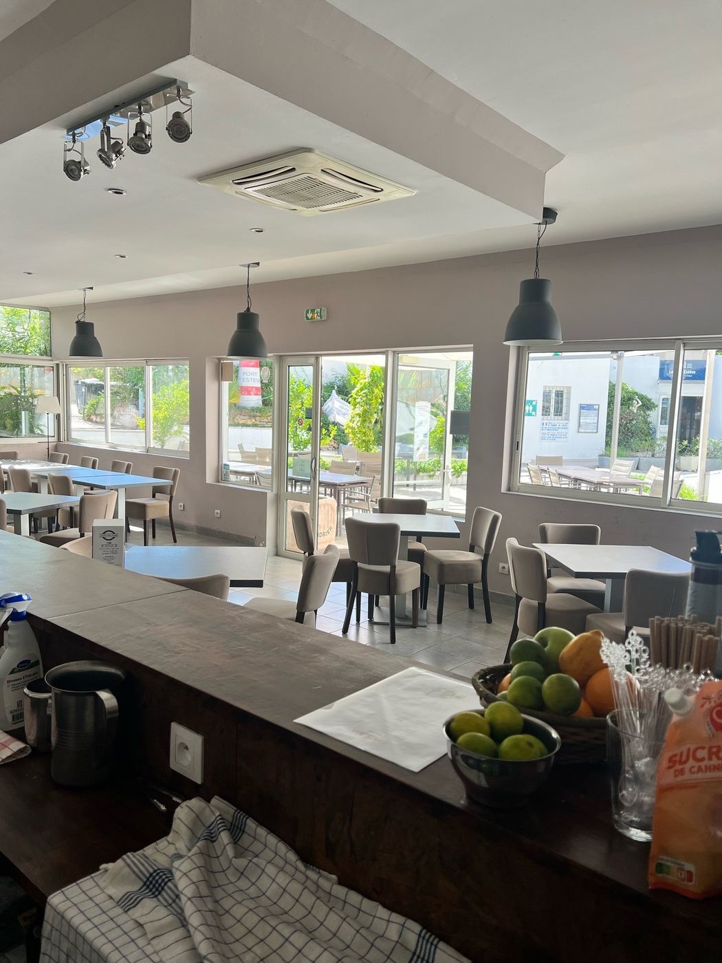 le bar-brasserie