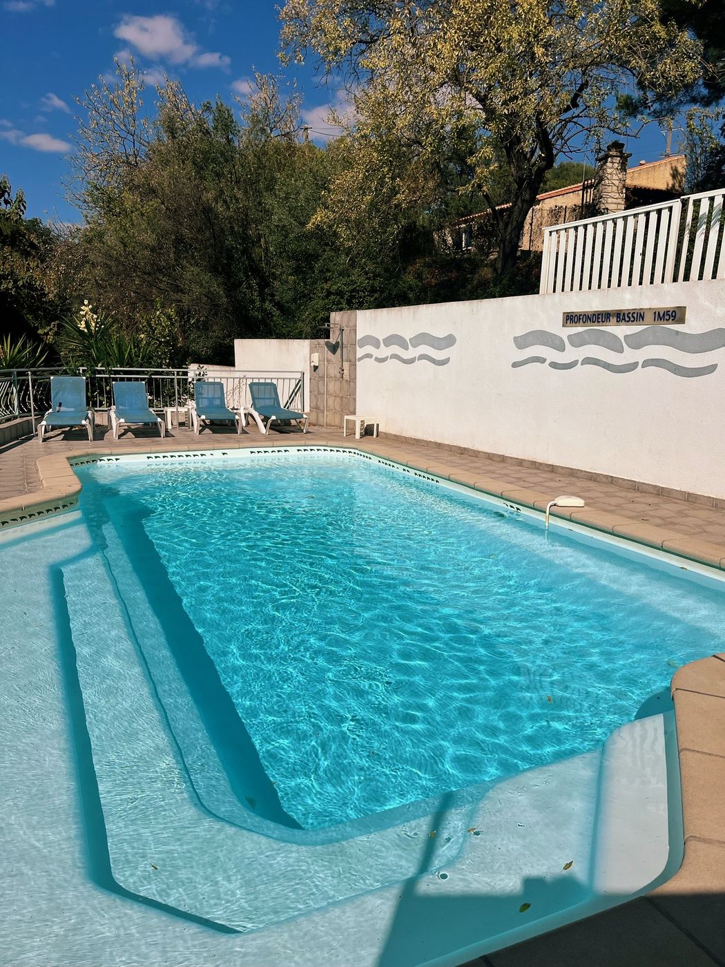 Services — la piscine chauffée